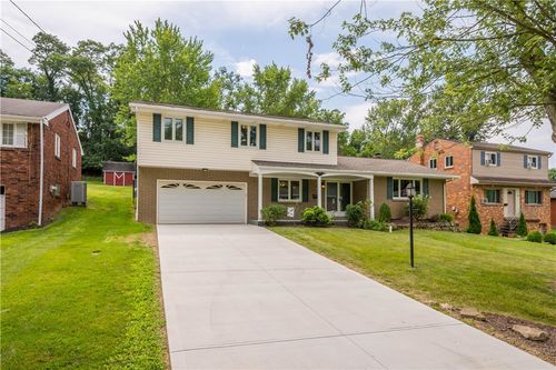 60 Fairhill Dr, Washington, PA, 15301-3844 | Card Image