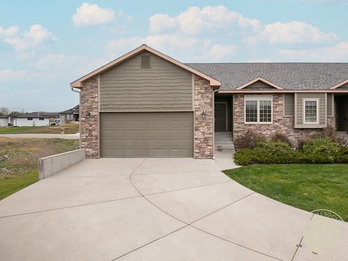 3441 Castle Pines Dr, Billings, MT, 59101 | Card Image