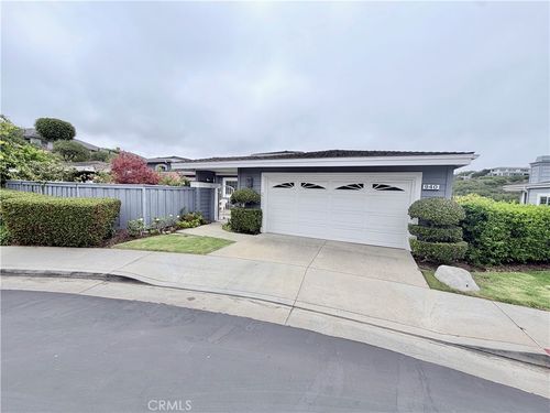 940 Poppy Avenue, Newport Beach, CA, 92625 | Card Image