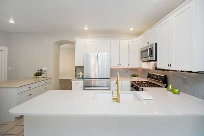 1005 Hovey Ave, House other with 3 bedrooms, 4 bathrooms and 11 parking in Normal IL | Image 35