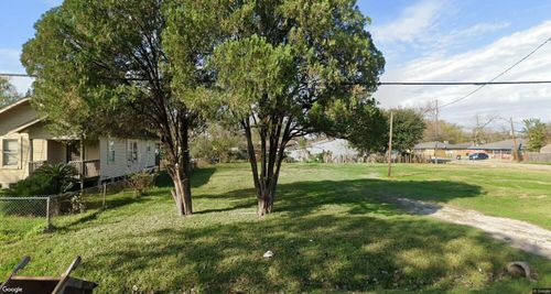 3717 Sakowitz St, Houston, TX, 77026-5426 | Card Image