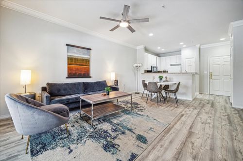 344-2400 Mccue Road, Houston, TX, 77056 | Card Image