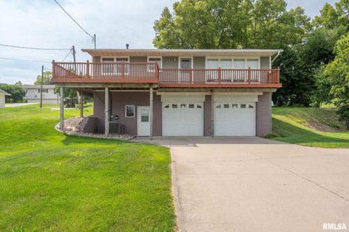 1005 2nd St, Princeton, IA, 52768-9759 | Card Image