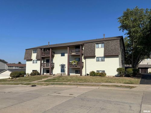 apt-1c-3240 Parkwild Dr, Bettendorf, IA, 52722-2275 | Card Image