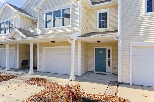 unit-e203-631 East St, Mansfield, MA, 02048-2961 | Card Image