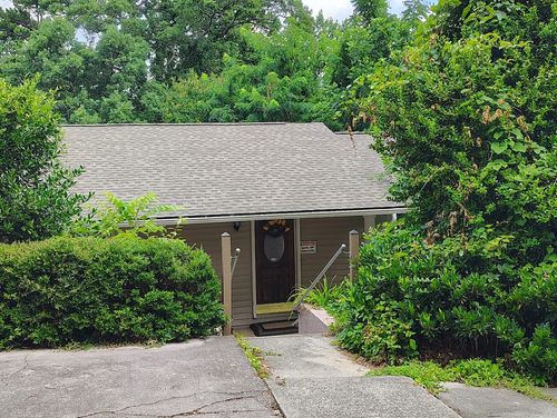 122 Shady Ln, Seymour, TN, 37865-4814 | Card Image