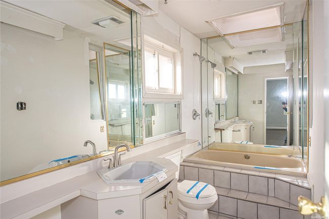 2 Clyde Pl, House other with 3 bedrooms, 2 bathrooms and null parking in Kings Park NY | Image 18
