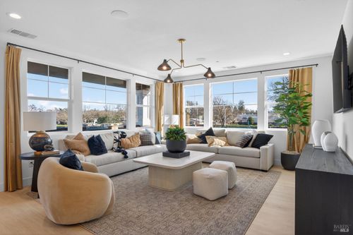 3084 Shumard Street, Santa Rosa, CA, 95407 | Card Image