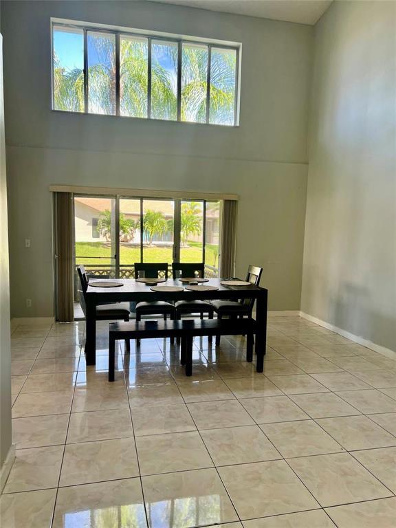Residential Lease in Deerfield Beach 5