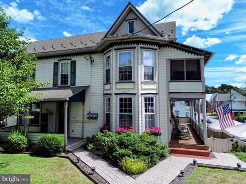 207 N Spring St, EVERETT, PA, 15537-1165 | Card Image