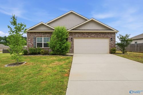 14170 Lannister Ln, Athens, AL, 35613-5520 | Card Image