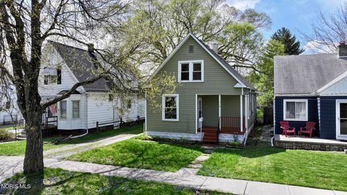518 Myers St, Toledo, OH, 43609-1951 | Card Image