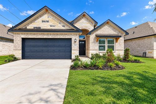 3210 Emerald Hills Dr, Angleton, TX, 77515-2396 | Card Image