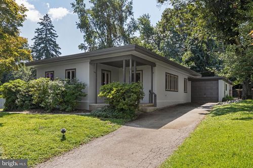 8310 Childs Rd, GLENSIDE, PA, 19038-7502 | Card Image