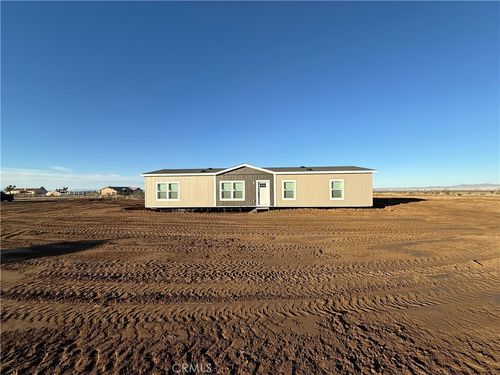 12823 Atsina Rd, Phelan, CA, 92371-6782 | Card Image