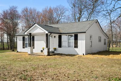 5704 Fred Perry Rd, House other with 2 bedrooms, 1 bathrooms and null parking in Springfield TN | Image 2