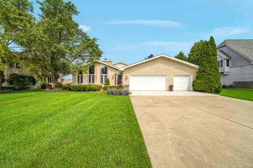 14761 S Marilynn Ln, Homer Glen, IL, 60491-3388 | Card Image