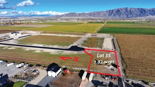 35-8321 W 10800 N, Tremonton, UT, 84337 | Card Image