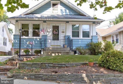 203 Penn Ave, HADDON TOWNSHIP, NJ, 08108-1838 | Card Image
