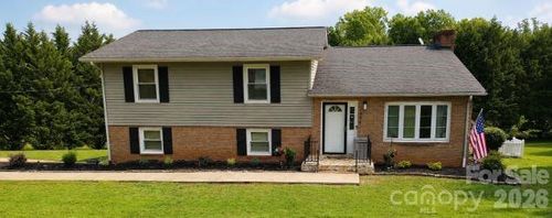 1984 Crestdale Ln, Newton, NC, 28658-9580 | Card Image