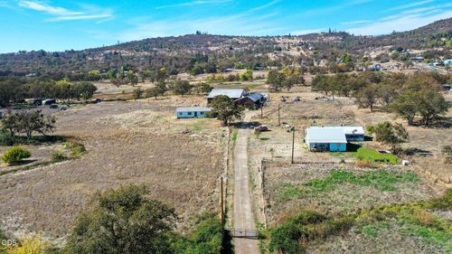 12231 Highway 62, Eagle Point, OR, 97524 | Card Image
