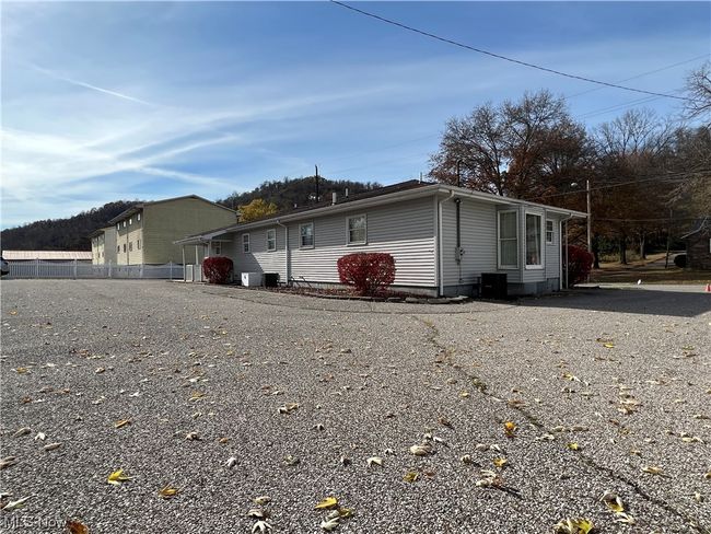 850 Market St, Home with 0 bedrooms, 0 bathrooms and 10 parking in Yorkville OH | Image 4