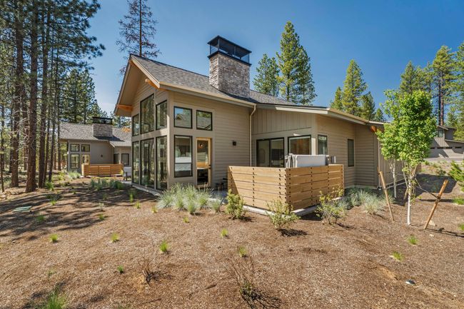 47-Exterior | Image 33