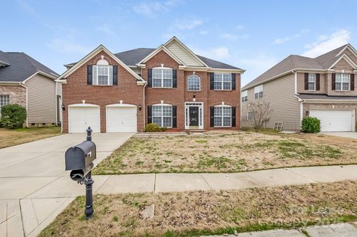 2943 Hidden Ct, Charlotte, NC, 28214-8884 | Card Image
