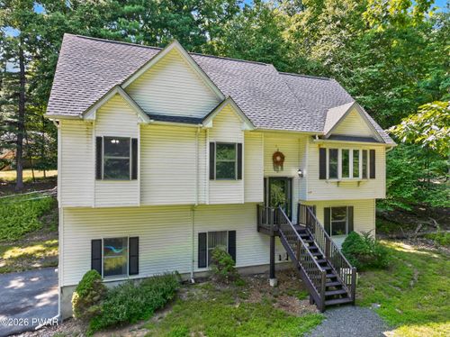 115 Blackberry Drive, Milford, PA, 18337 | Card Image