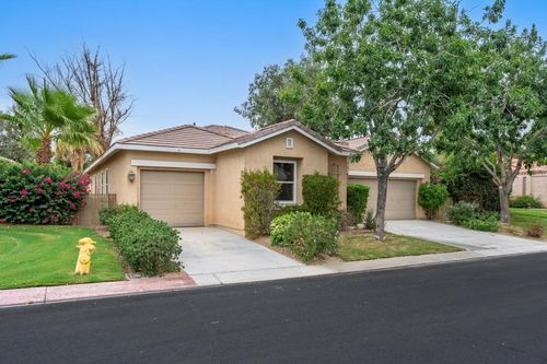 49335 Douglas St, Indio, CA, 92201-7502 | Card Image
