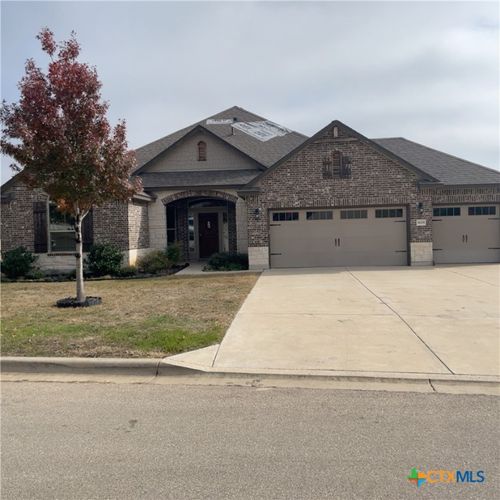5605 Shire Dr, Belton, TX, 76513-5881 | Card Image