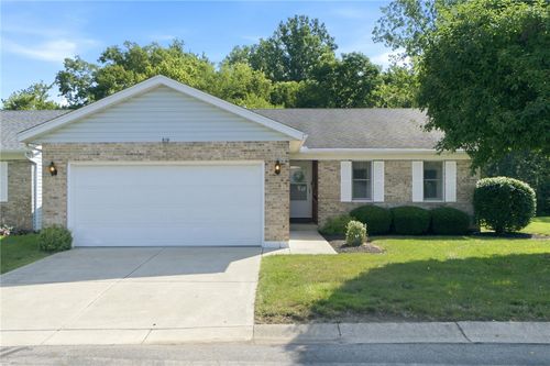 819 Spring Lake Circle, Enon Vlg, OH, 45323 | Card Image
