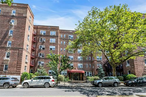 a6-63 99th St, Rego Park, NY, 11374 | Card Image