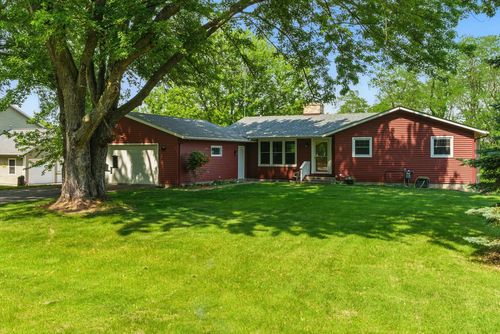 W24696 Park Road, Trempealeau, WI, 54661 | Card Image