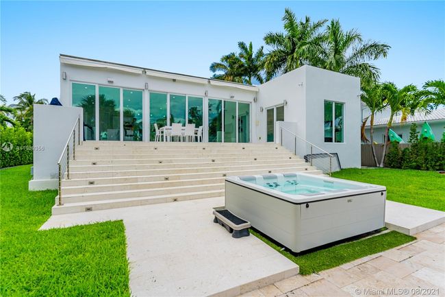 0 - 1090 Ne 84th St, House other with 4 bedrooms, 5 bathrooms and null parking in Miami FL | Image 53