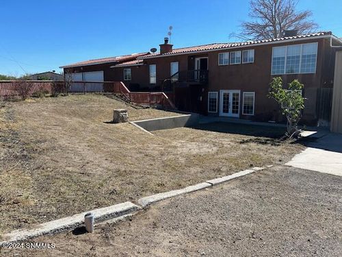 202 San Mateo Ave, Elephant Butte, NM, 87935-2090 | Card Image