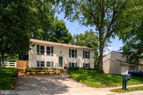 6110 Kyle Leaf Ct, ELKRIDGE, MD, 21075-6162 | Card Image