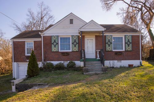 120 Montague Way, Madison, TN, 37115-5283 | Card Image