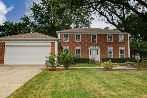 853 Dorset Dr, Wheaton, IL, 60189-8119 | Card Image