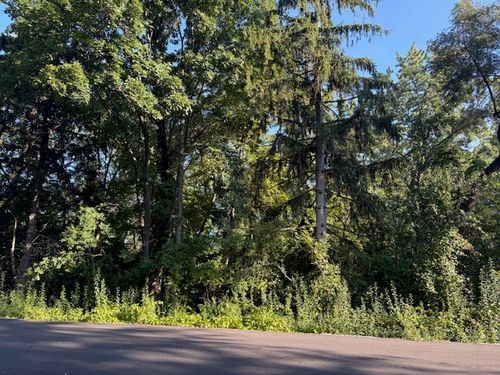 25118 W Catherine Ave, Antioch, IL, 60002-1105 | Card Image