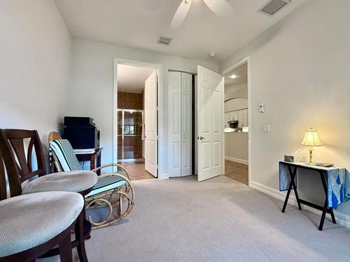 103-6525 Oxford Cir, Vero Beach, FL, 32966-7665 | Card Image