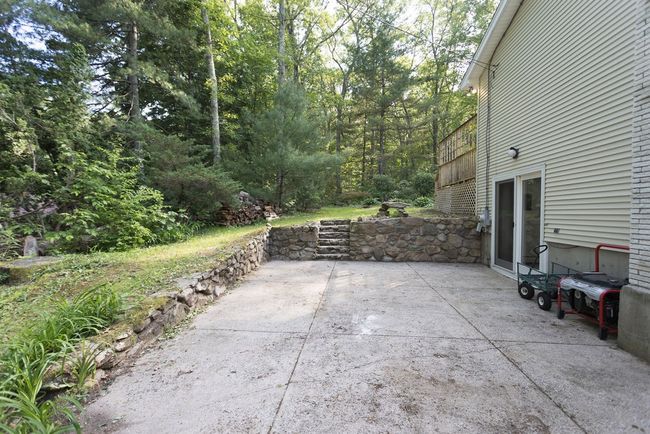38 Williams Rd, House other with 3 bedrooms, 3 bathrooms and 10 parking in Smithfield RI | Image 37