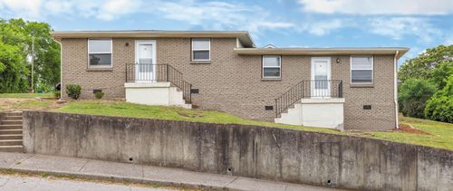 895 W Sharpe Ave, Nashville, TN, 37206-3346 | Card Image
