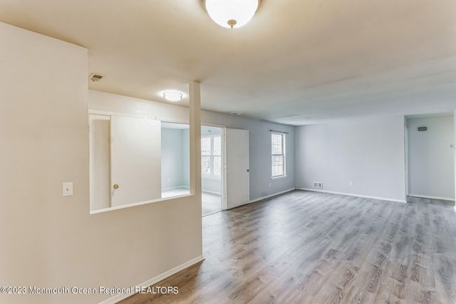 7 - 709 Zlotkin Circle, Condo with 2 bedrooms, 1 bathrooms and null parking in Freehold NJ | Image 5