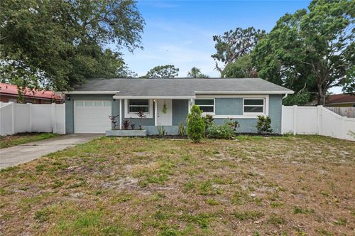 2824 Oaklawn Ave, LARGO, FL, 33771-2539 | Card Image