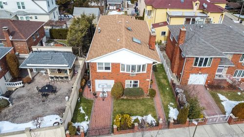 157-11 Cryders Ln, Whitestone, NY, 11357-2733 | Card Image