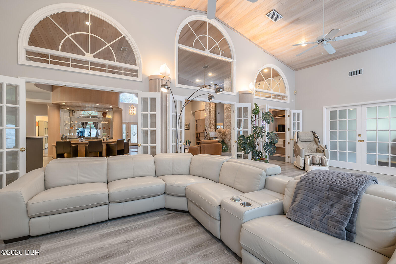 Residential in Ormond Beach