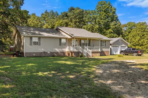 173 Twin Oaks Dr, Hohenwald, TN, 38462-5486 | Card Image