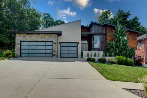 5521 S Ridge Top, Springfield, MO, 65804-7123 | Card Image