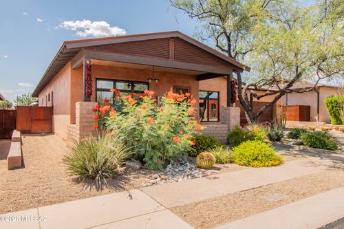 11651 N Adobe Village Pl, Marana, AZ, 85658-4737 | Card Image